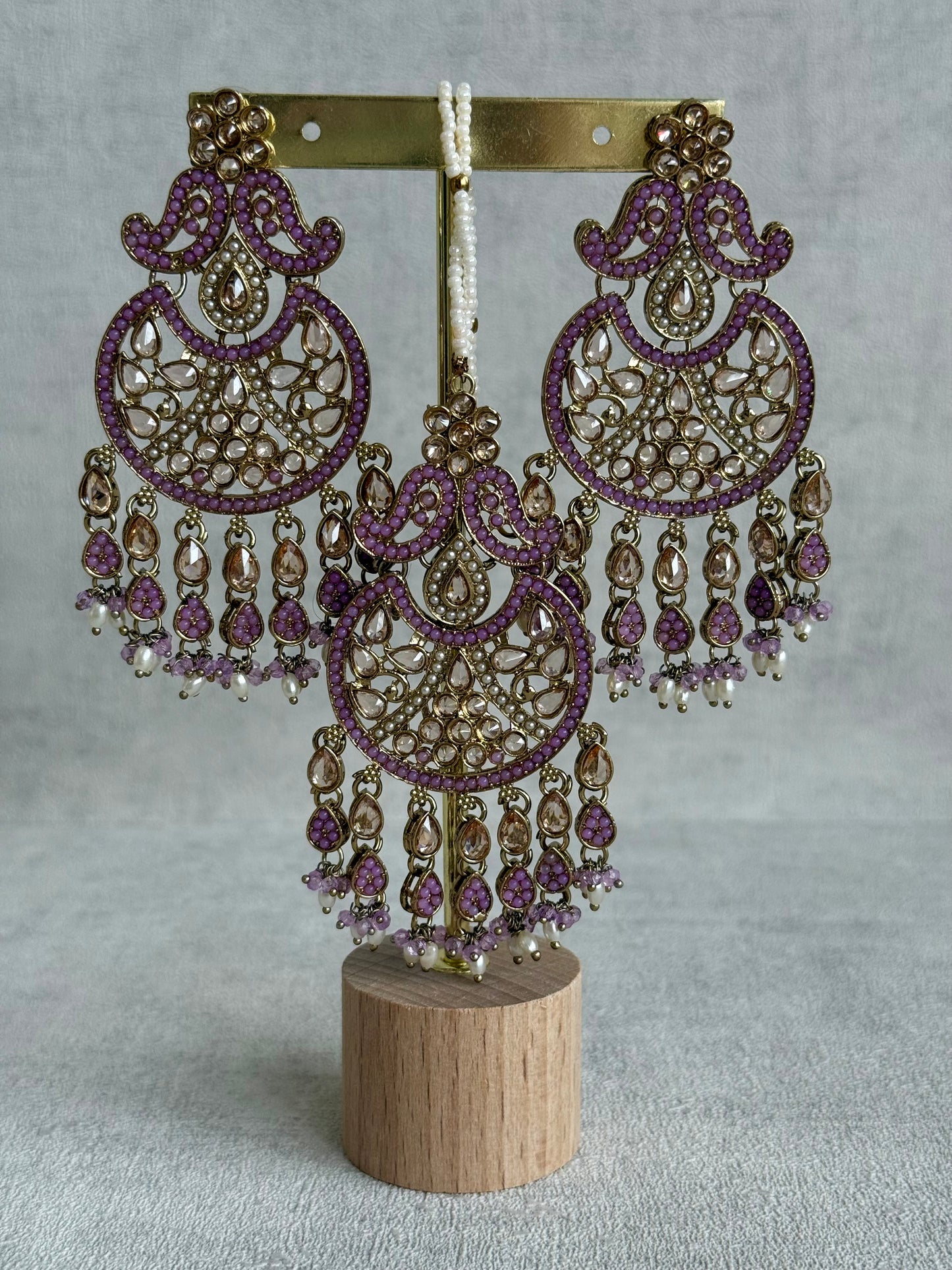 Ayura Designs Anvi Tikka Set with Earrings – Lilac with Champagne Stones & Pearl Drops
