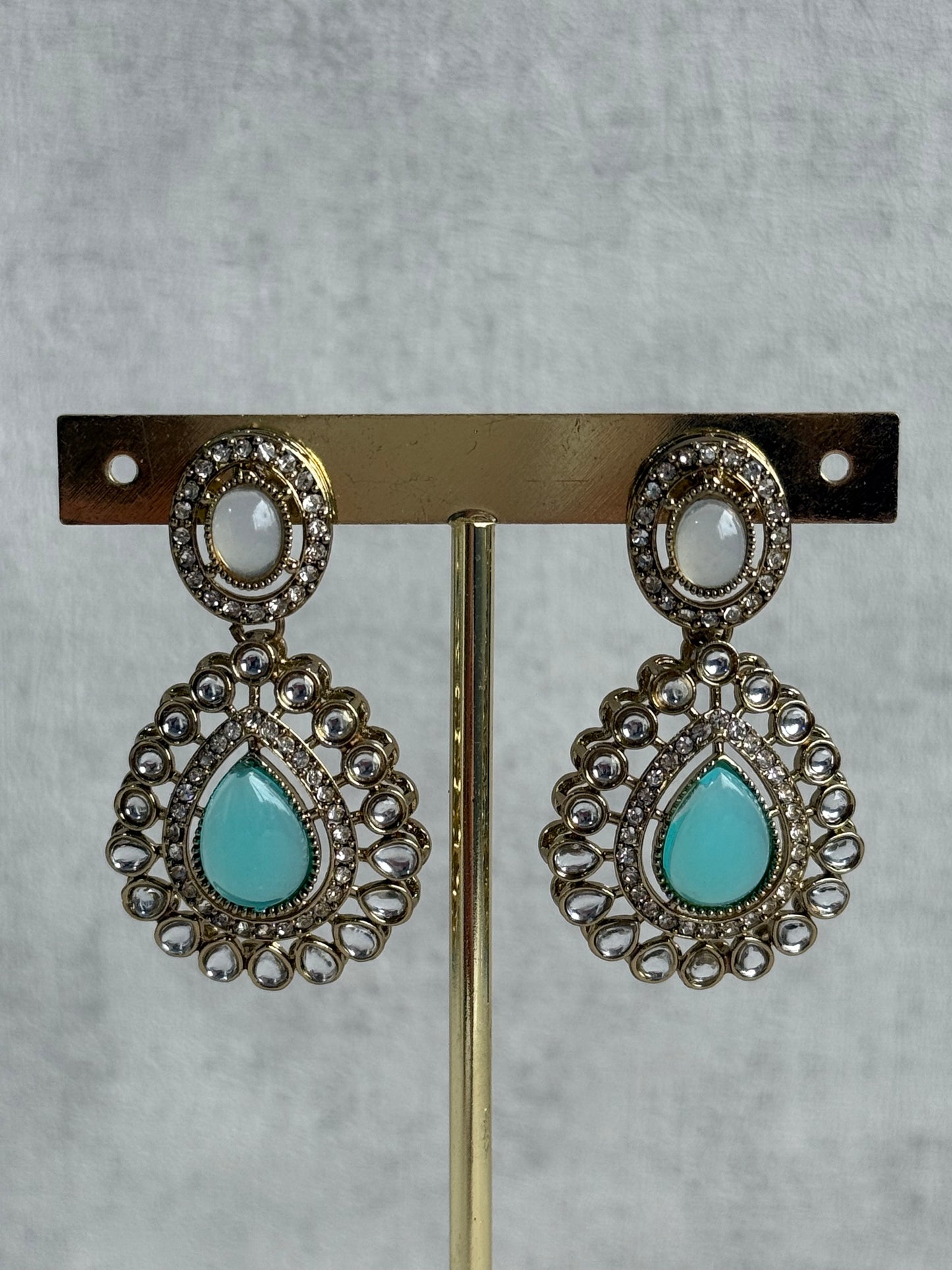 Ayura Designs Tamara Set with Necklace, Earrings & Tikka – Aqua & Opal Stones with Kundan Detailing in Antique Gold Finish