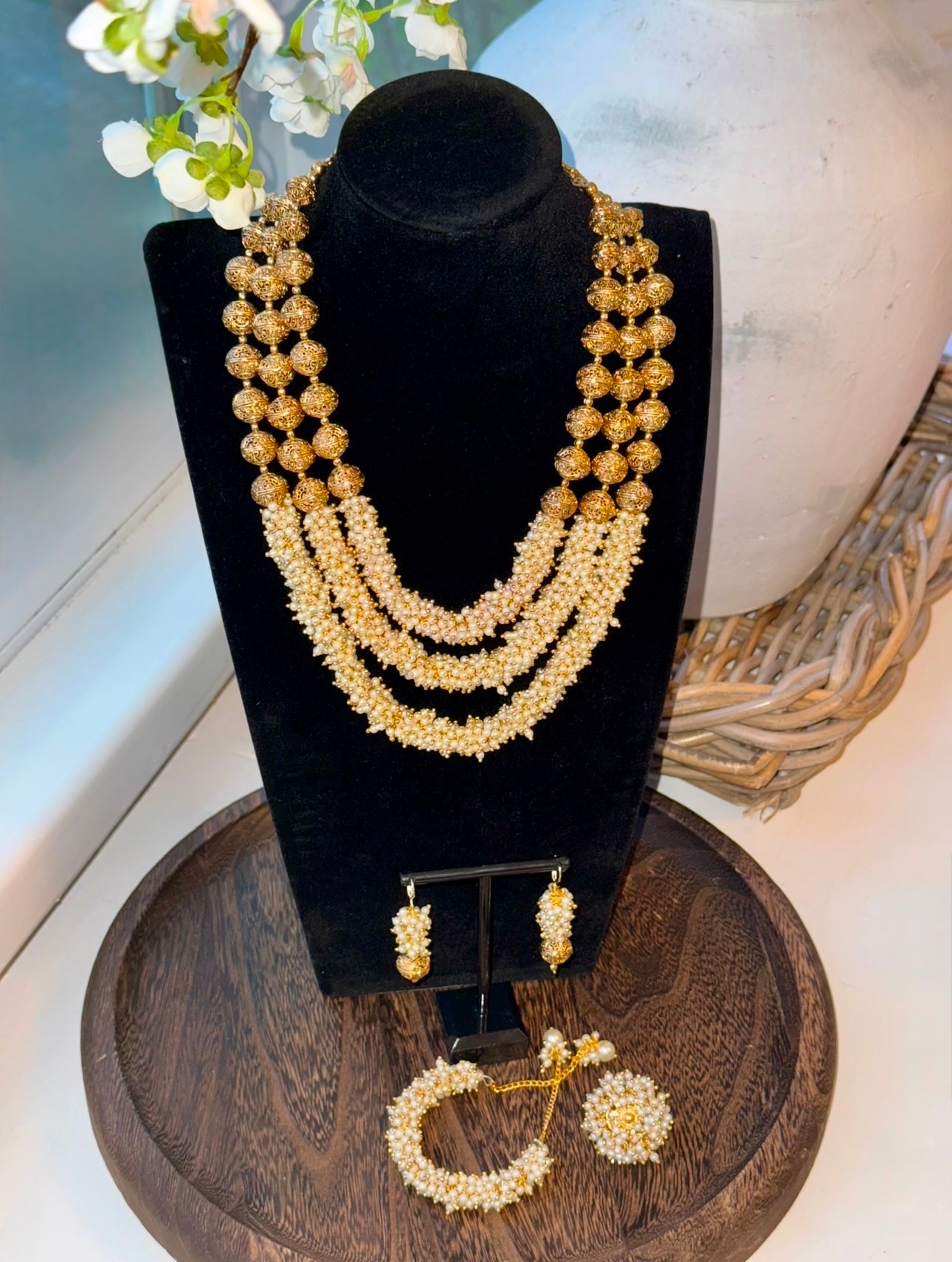 Ayura Designs Pearl Perfection - Indian Jewellery for weddings and parties