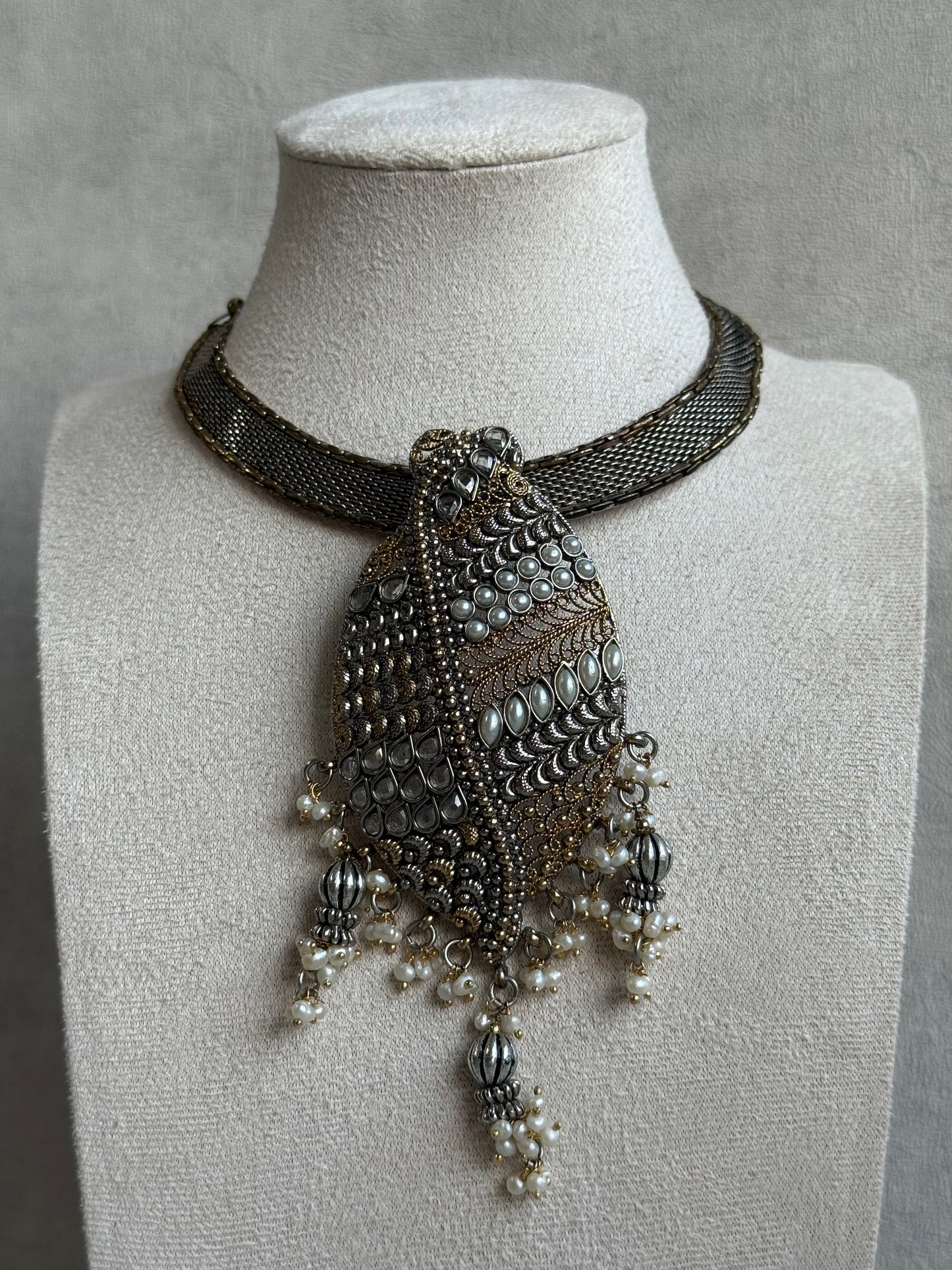 Ayura Designs Sheeba Set with Earrings – Silver & Gold Leaf Pendant, Mirror-Cut Stones & Pearl Detailing