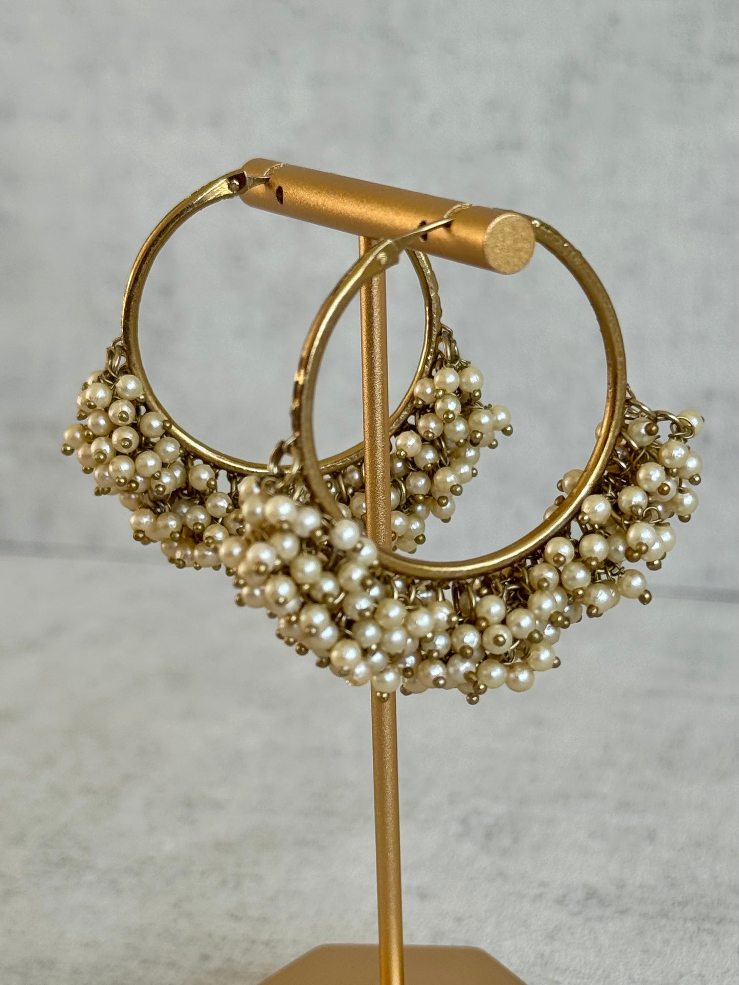 Ayura Designs Sajni Balis – Antique Gold Hoop Earrings with Pearl Cluster Detailing