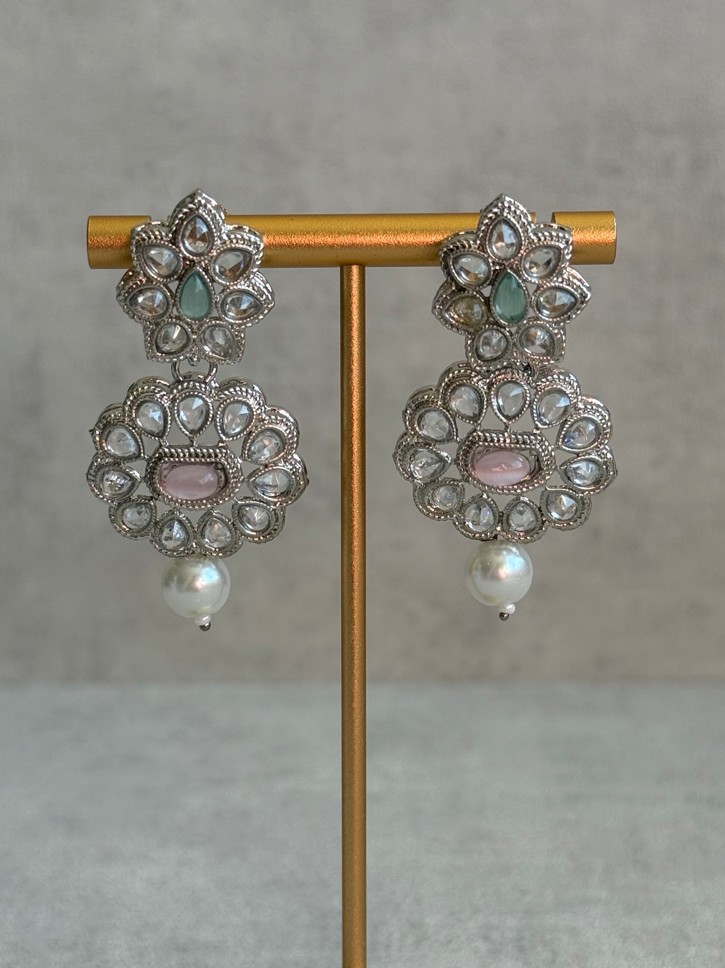 Ayura Designs Sumbul Set with Necklace, Earrings & Tikka – Mint & Blush Stones, Mirror-Cut Accents & Pearl Drops