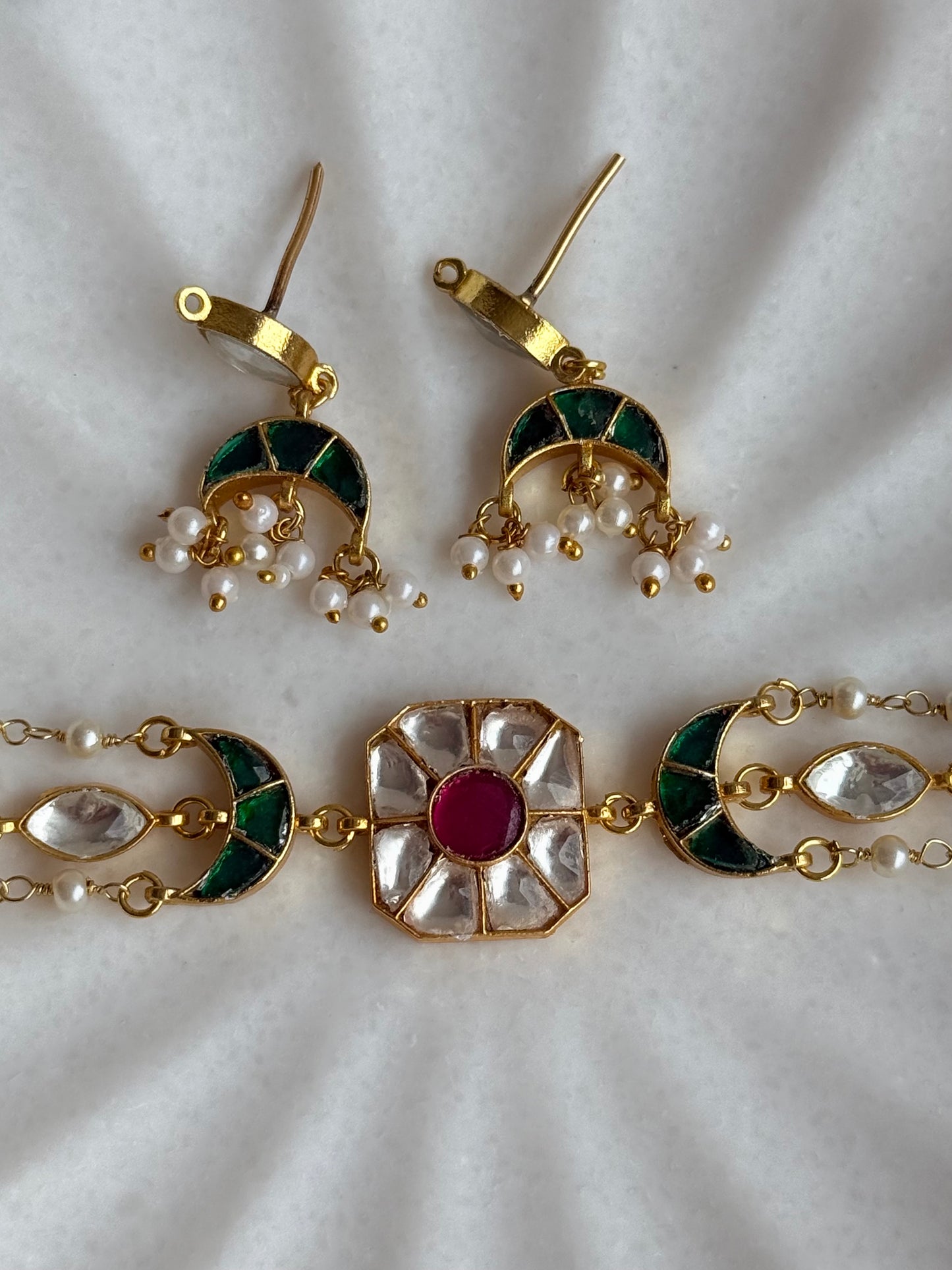Ayura Designs Mahi Choker Set with Earrings – Meenakari Kundan Green & Pink Detailing