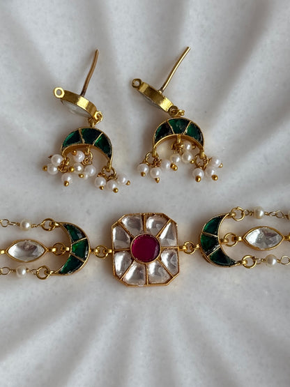 Ayura Designs Mahi Choker Set with Earrings – Meenakari Kundan Green & Pink Detailing
