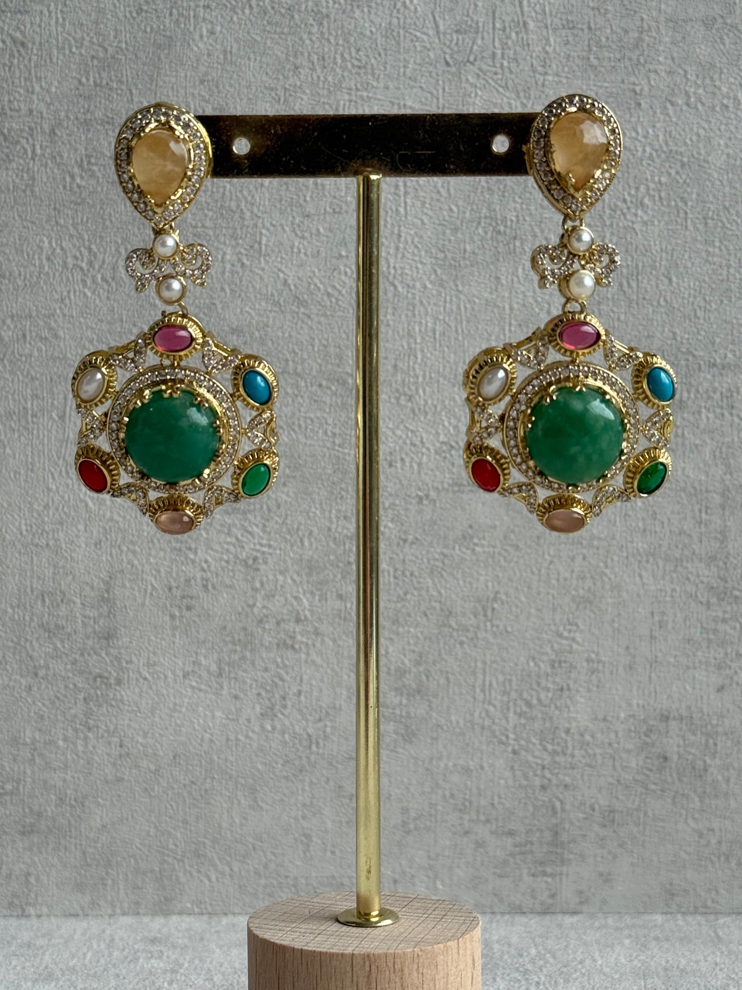 Ayura Designs Willow Choker Set – Statement Multicolour Stone Choker with Pearls & Antique Gold Detailing