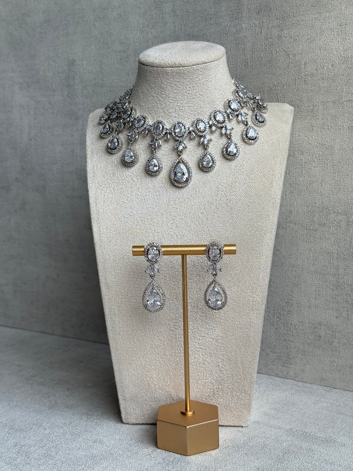 Ayura Designs Grace Set with Necklace & Earrings – Pear-Cut Moissanite Stones, Halo Detailing & Antique Silver Finish