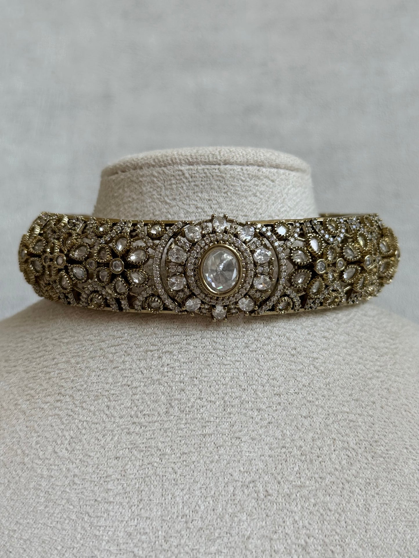 Ayura Designs Genevieve Choker Set with Studs – Crystal Kundan in Antique Gold