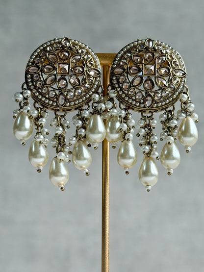 Ayura Designs Aynoor Earrings – Antique Gold Finish with Mirror-Cut Stones & Pearl Drops