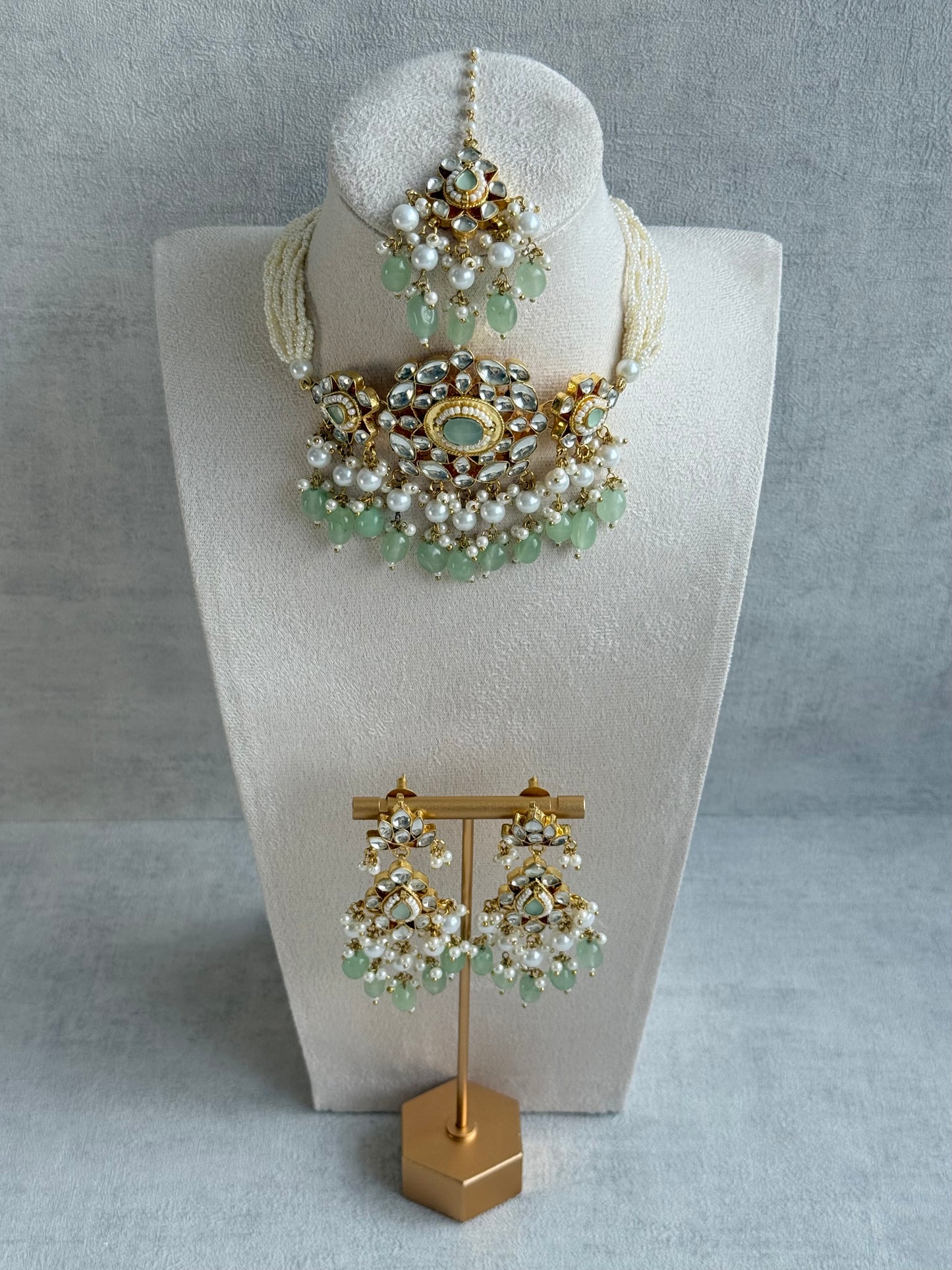Ayura Designs Tasveer Pachi Kundan Choker Set with Earrings, Tikka & Mint Green Bead Detailing