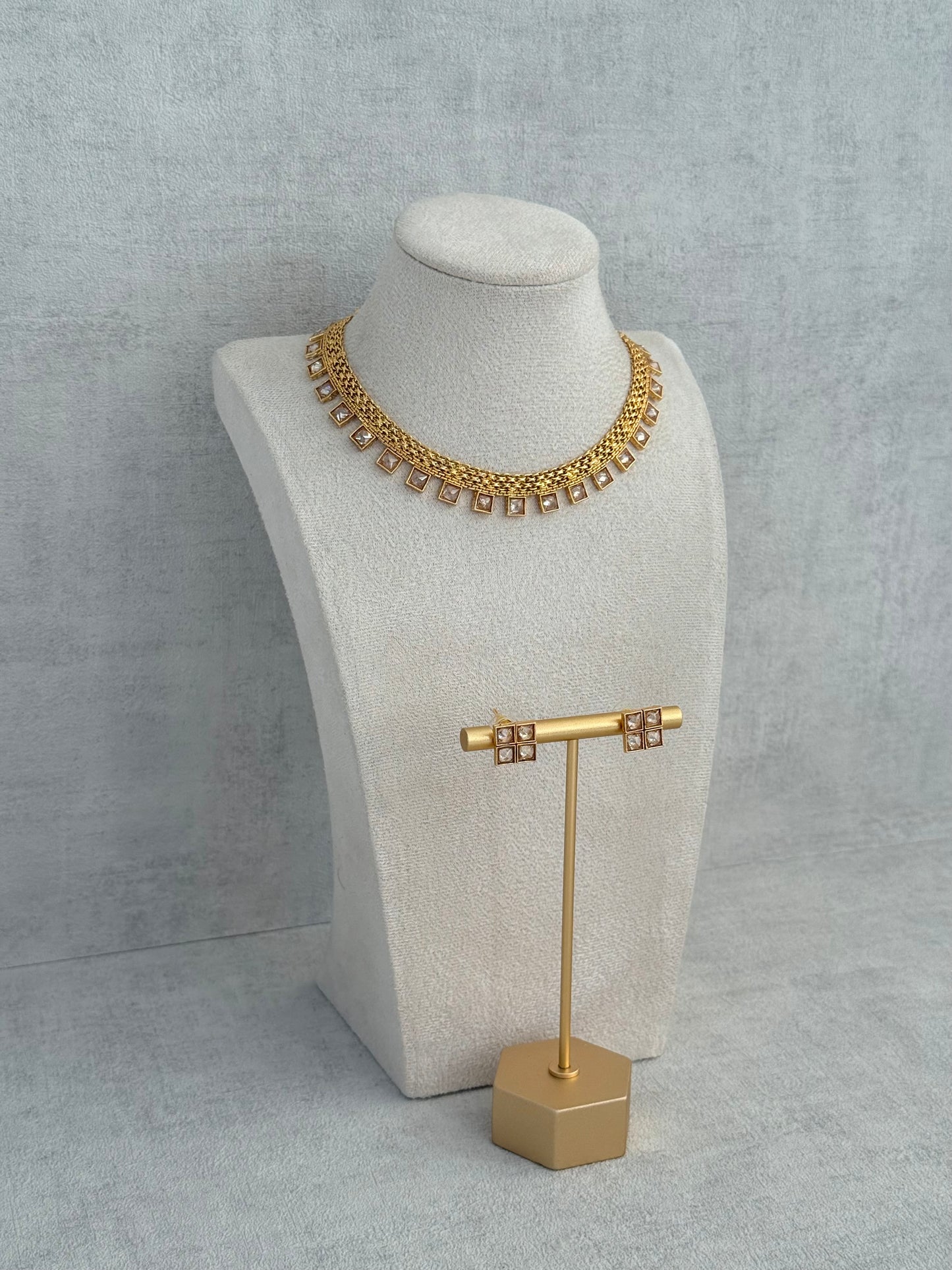 Ayura Designs Bhawani Set with Necklace & Stud Earrings – Square-Cut Kundan Stones in Antique Gold Finish