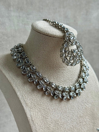 Ayura Designs Urwa Set – Necklace, Earrings & Tikka with Mirror-Cut Stones in Antique Silver Finish