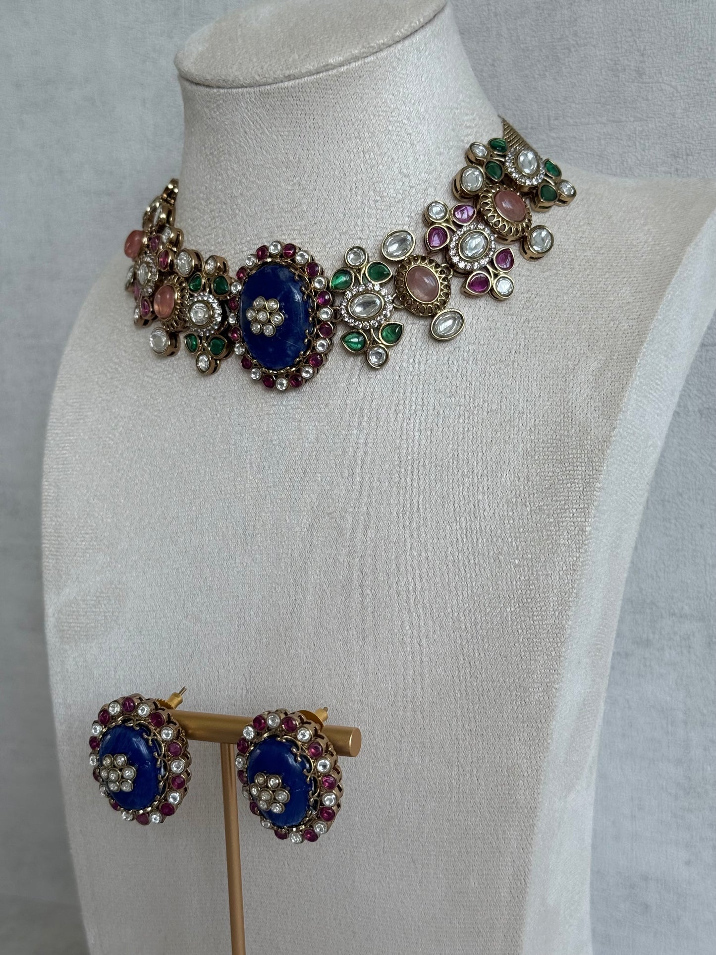 Ayura Designs Nova Necklace Set with Stud Earrings – Sapphire Blue Centre Stone, Kundan Detailing & Multicolour Gemstone Accents