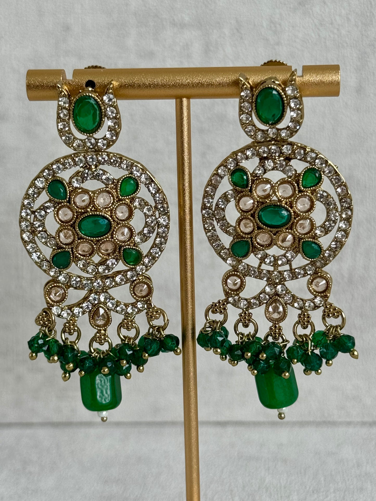 Ayura Designs Aleeza Set with Jhumkis & Tikka – Antique Finish with Champagne Polki Stones, Emerald Detailing & Beaded Drops