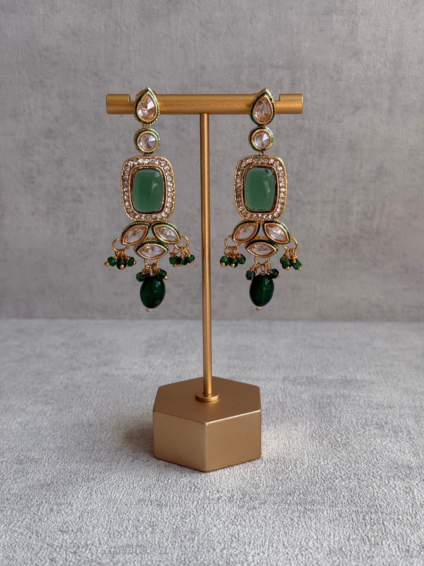 Ayura Designs Raaz Set with Necklace & Earrings – Emerald Green Stones, Kundan Detailing & Antique Gold Finish