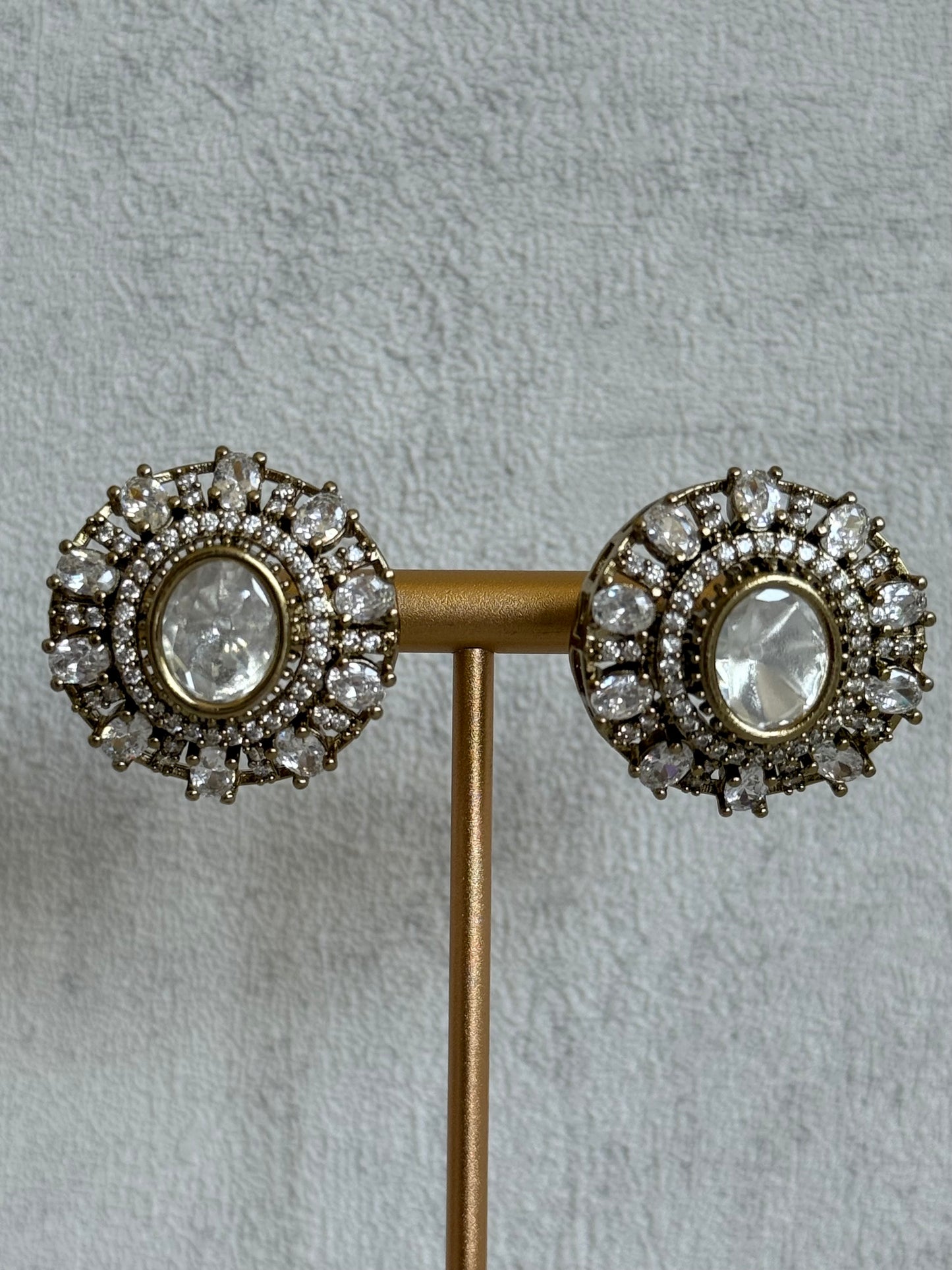 Ayura Designs Genevieve Choker Set with Studs – Crystal Kundan in Antique Gold
