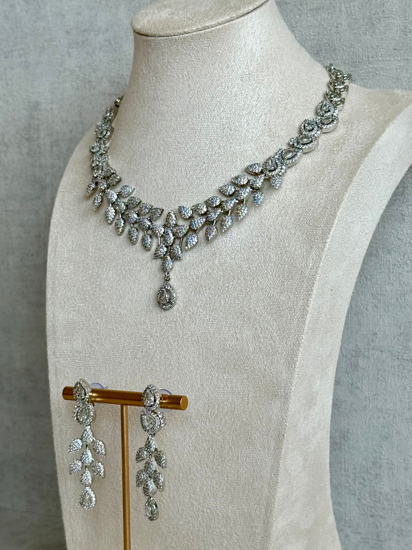 Ayura Designs Vivienne Set with Necklace & Earrings – Silver Finish with Teardrop Crystals and Clustered Leaf Detailing