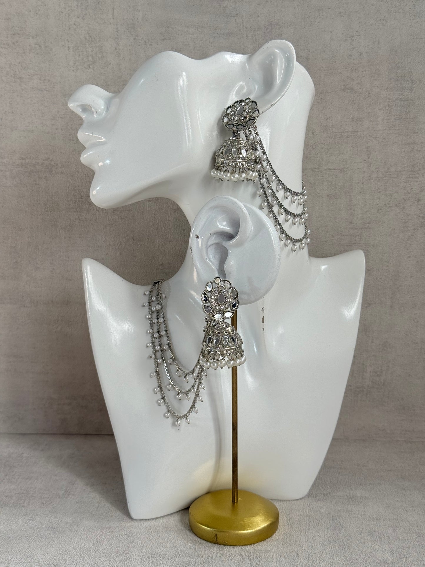 Ayura Designs Aiyana Jhumkis – Silver Mirror-Cut Earrings with Detachable Triple-Layer Pearl Sahare