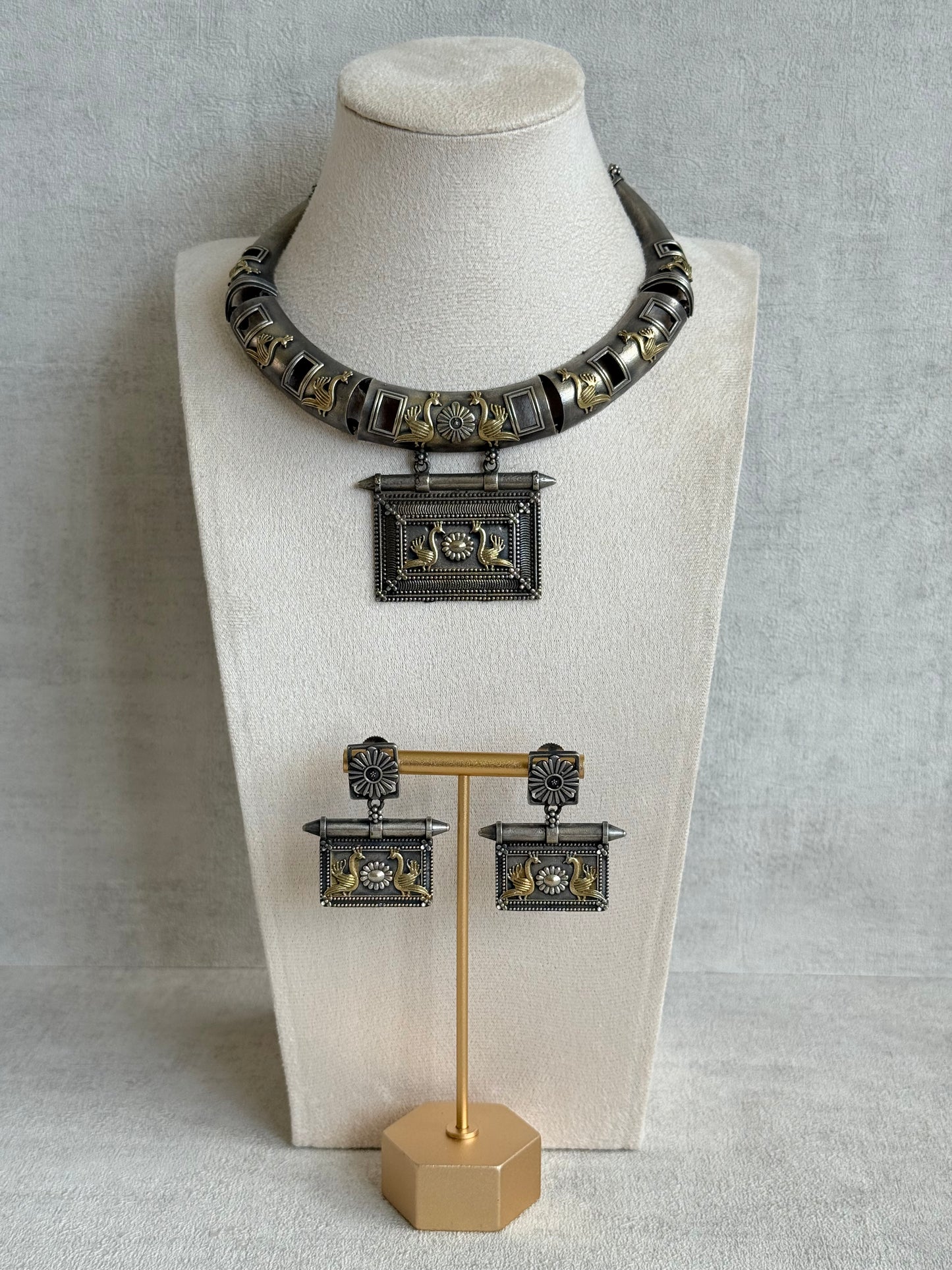 Ayura Designs Naina Necklace Set with Earrings – Dual Tone Oxidised Necklace with Bird Motifs, Black Stone Detailing & Statement Pendant