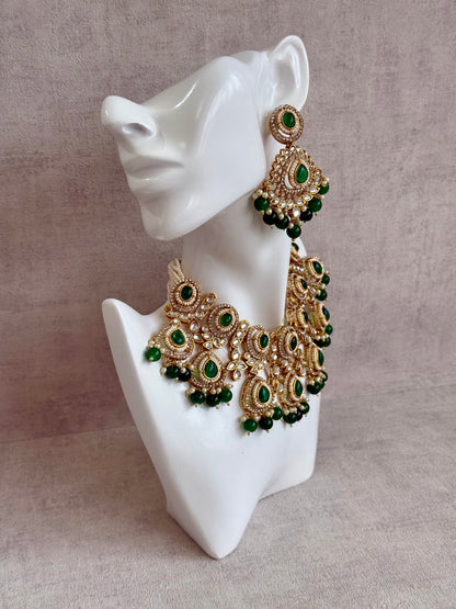 Ayura Designs Janvi Set with Necklace, Earrings & Tikka – Kundan Detailing, Emerald Green Beads & Pearls Drops