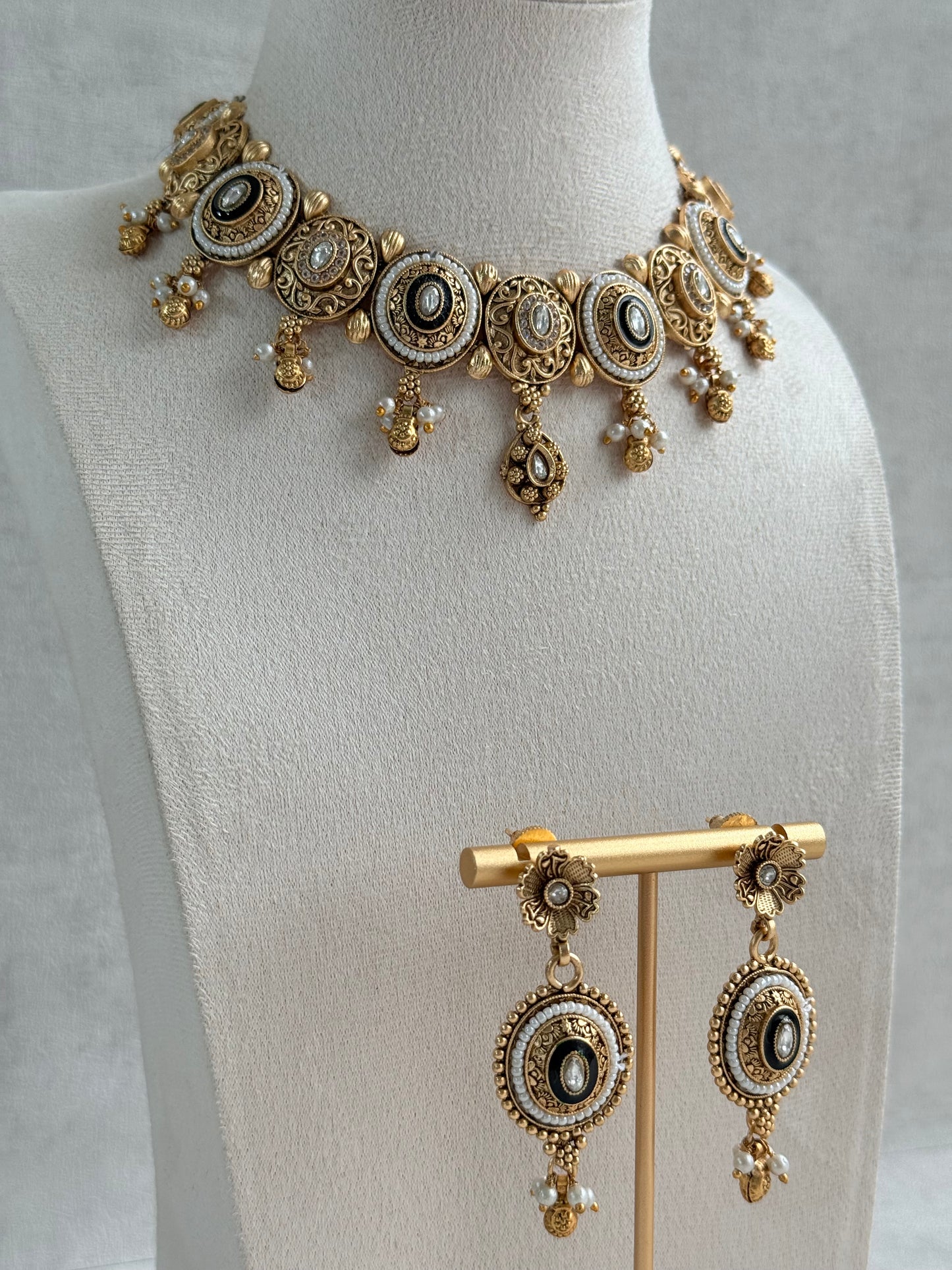 Ayura Designs Livia Necklace Set with Earrings – Green Enamel, Kundan & Pearl Detailing in Antique Gold Finish
