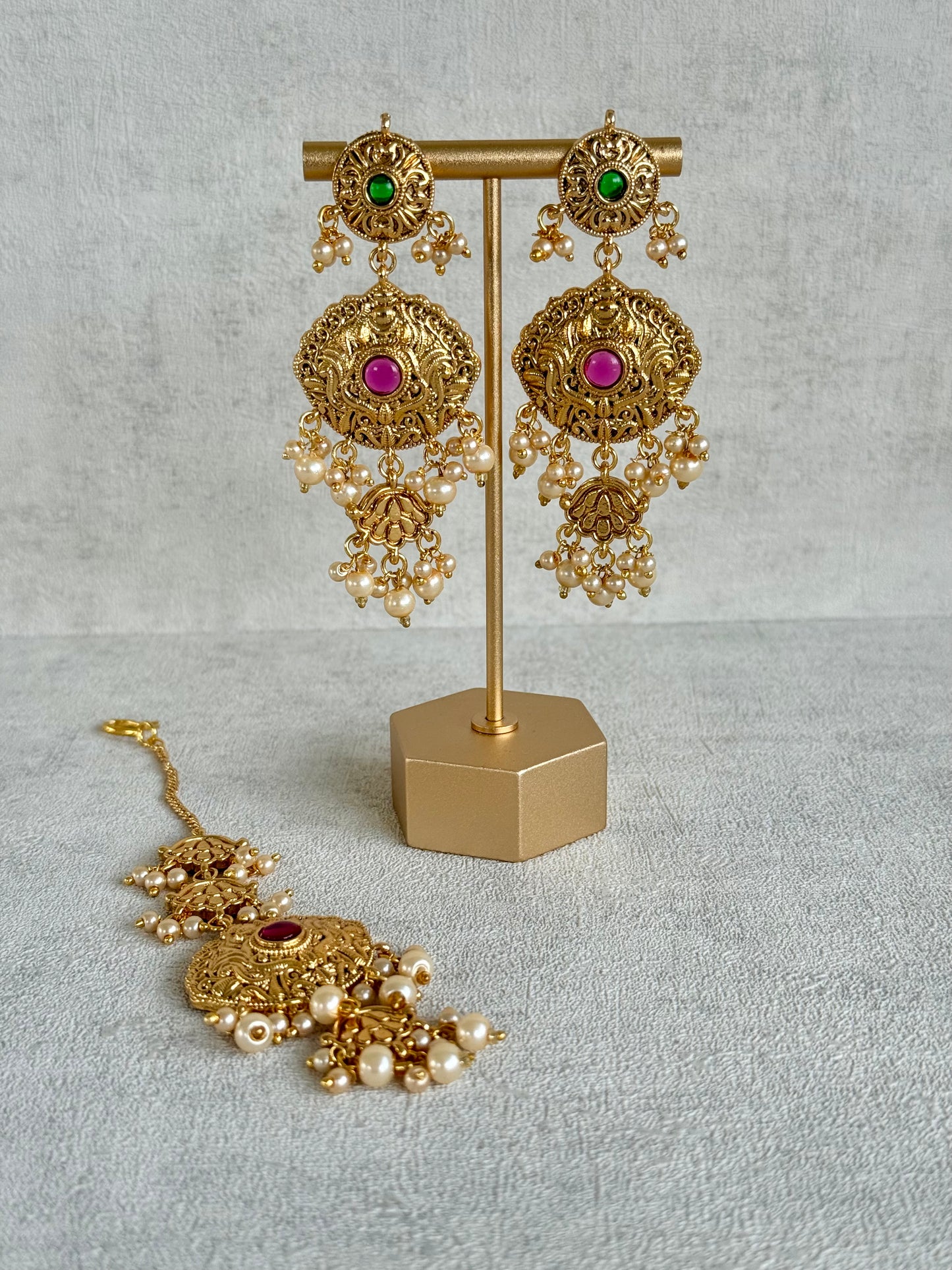 Ayura Designs Maharani Bridal Set with Choker, Haar, Earrings & Tikka – Antique Gold with Pink Stones & Pearl Detailing
