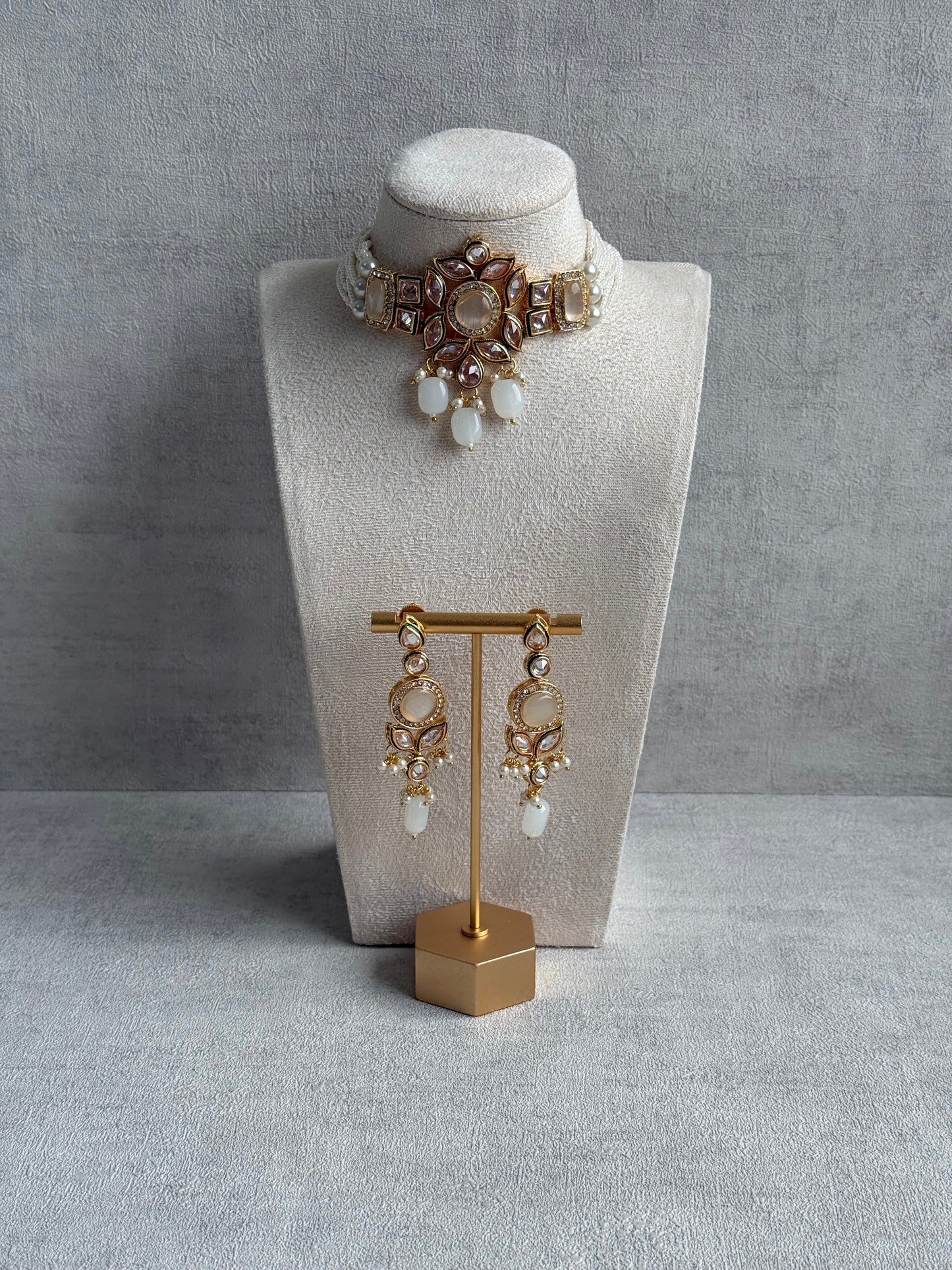 Ayura Designs Raaz Set – Choker & Earrings with Kundan Stones, Green Enamel Detailing & White Beads