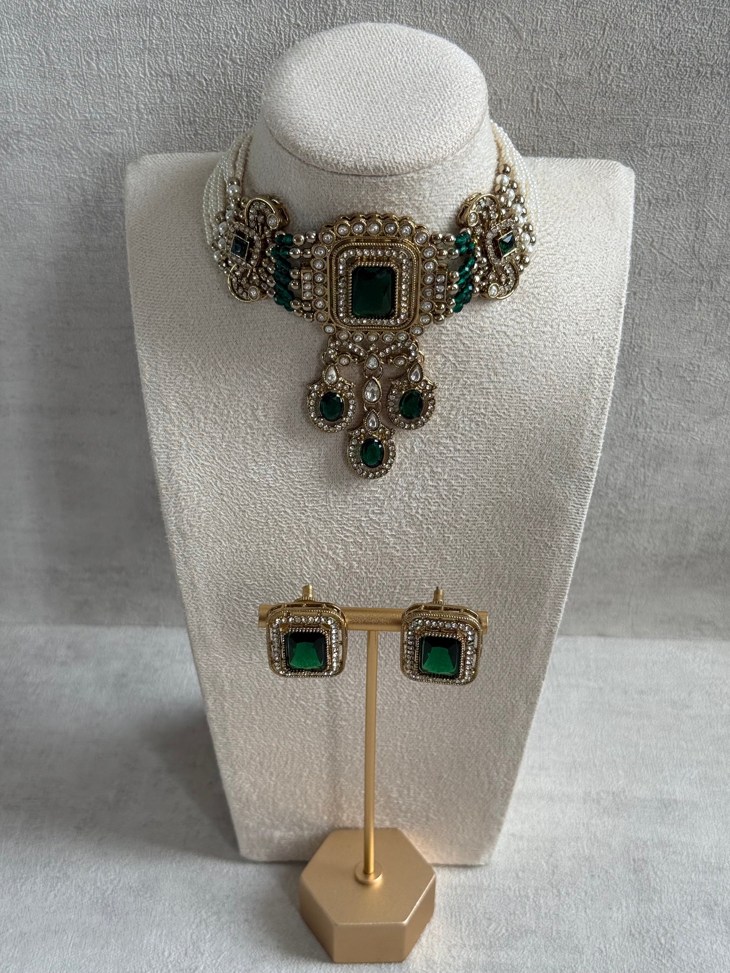 Ayura Designs Nabiha Choker Set with Studs – Emerald Green Stones, Pearl Detailing & Antique Gold Finish
