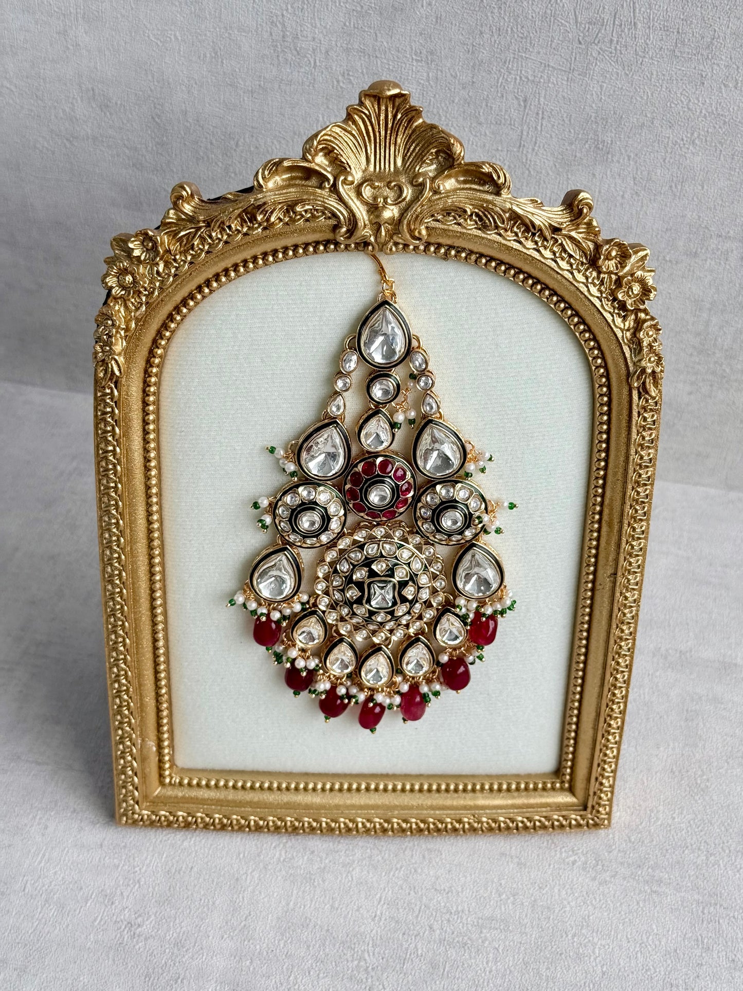 Ayura Designs Suhana Jhoomar Passa – Kundan Jhoomar with Ruby Red Drops, Pearl Detailing & Green Bead Accents