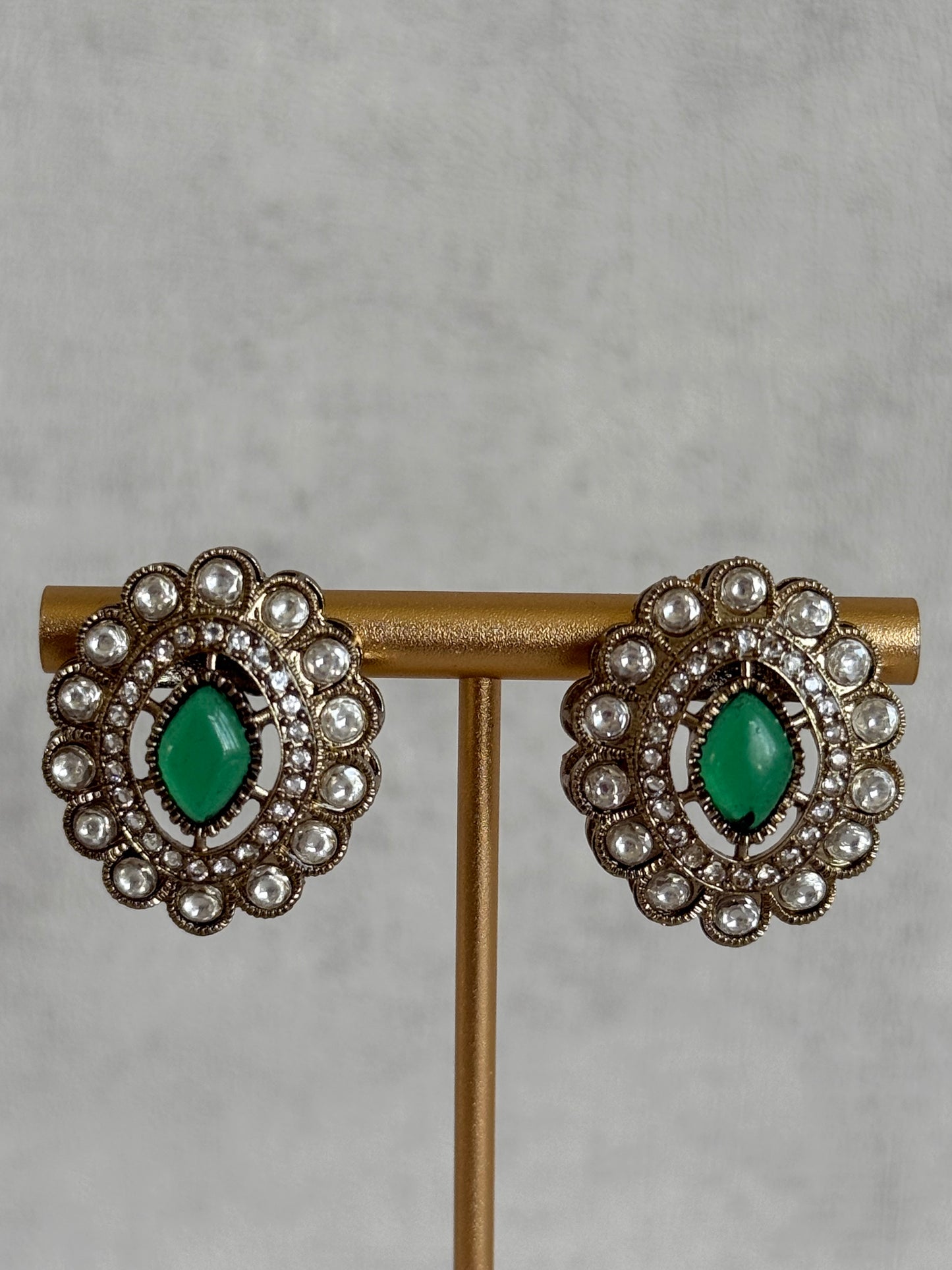 Ayura Designs Ivy Necklace Set with Studs & Tikka – Emerald Green Kundan Detailing