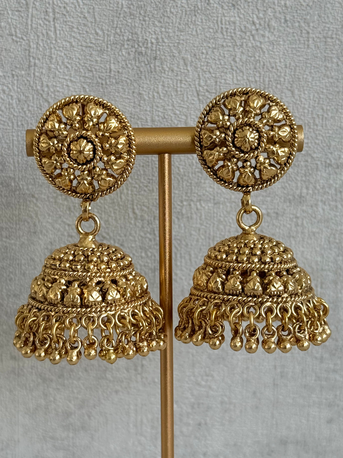 Ayura Designs Nawabi Choker Set with Jhumkis & Tikka – Traditional Gold Tone Bridal Choker with Floral Motifs & Ghungroo Detailing