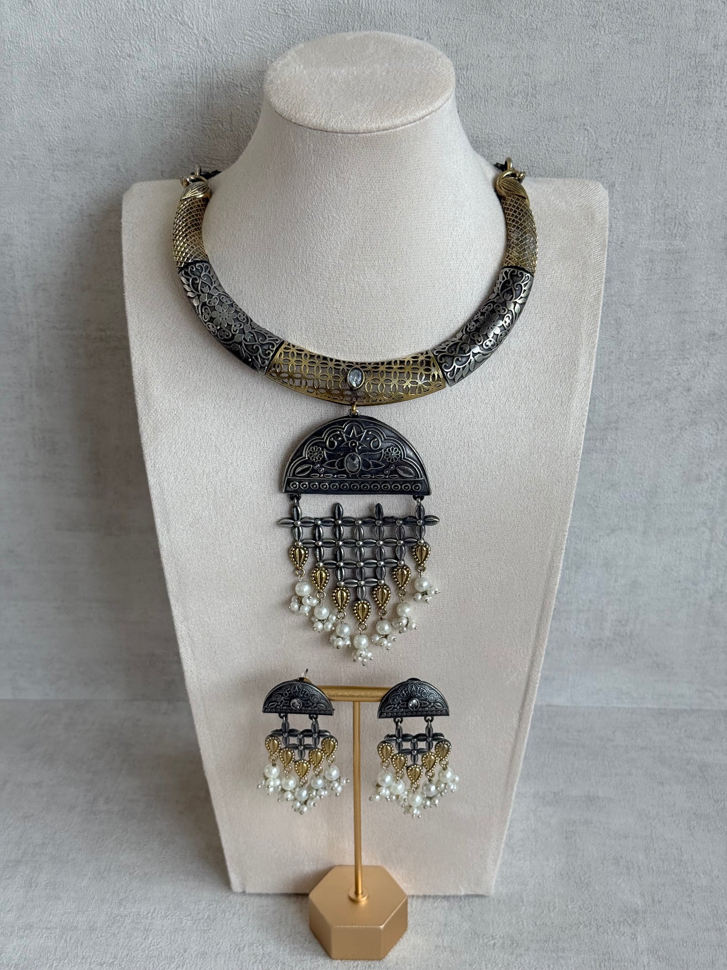 Ayura Designs Dhoop Necklace Set with Earrings – Dual Tone Oxidised Necklace with Lattice Pendant & Pearl Detailing