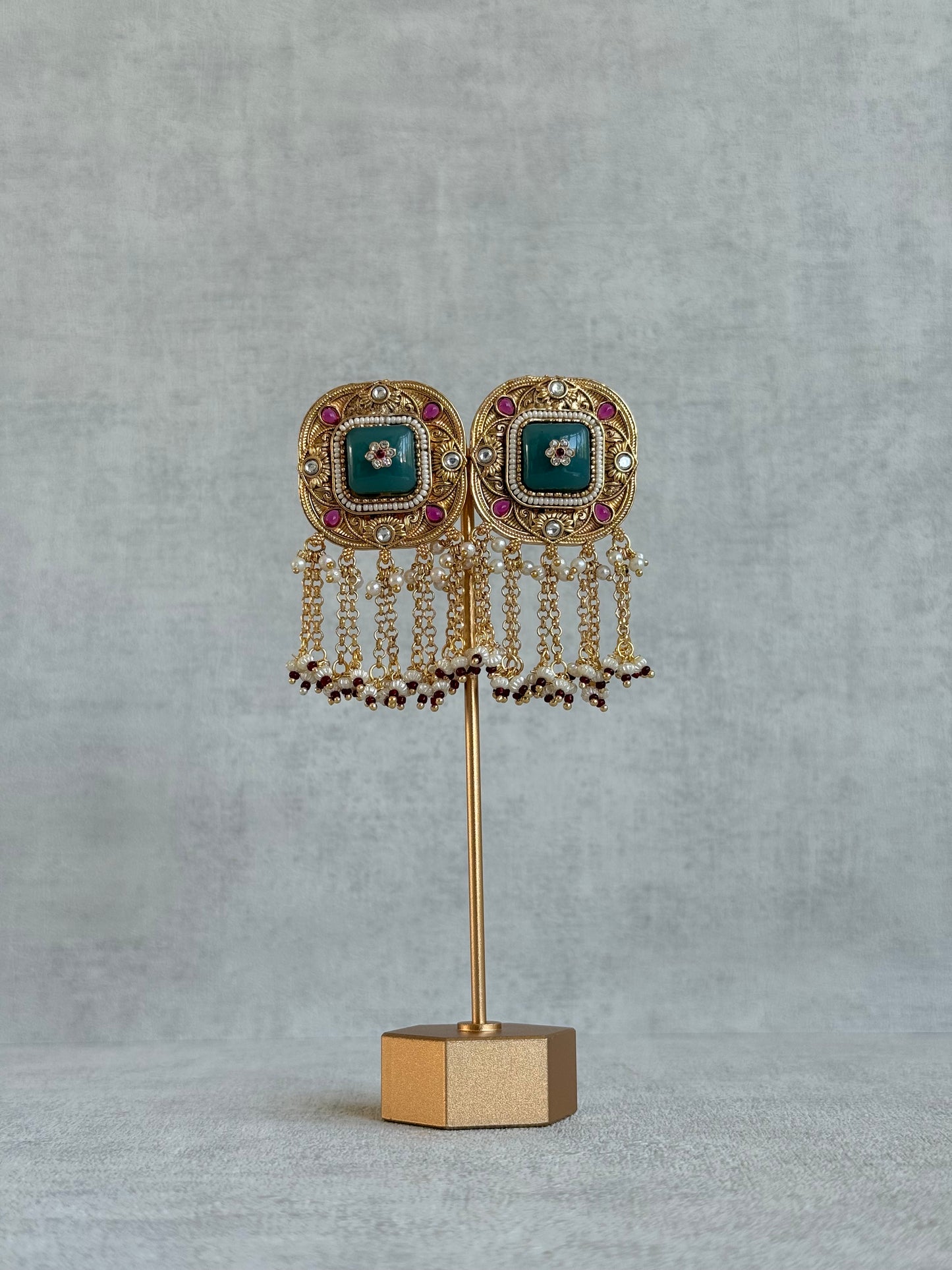 Ayura Designs Gunjal Earrings – Sage Green & Rani Pink Chain Drop Studs with Kundan & Bead Detailing