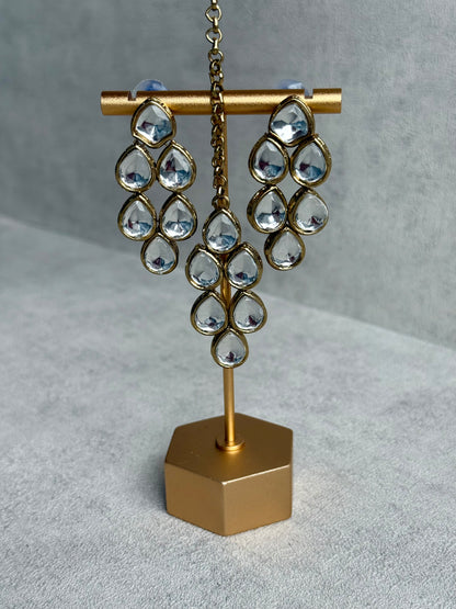 Ayura Designs Sufi Set with Necklace, Earrings & Tikka – Mirror-Cut Stones in Antique Gold Finish