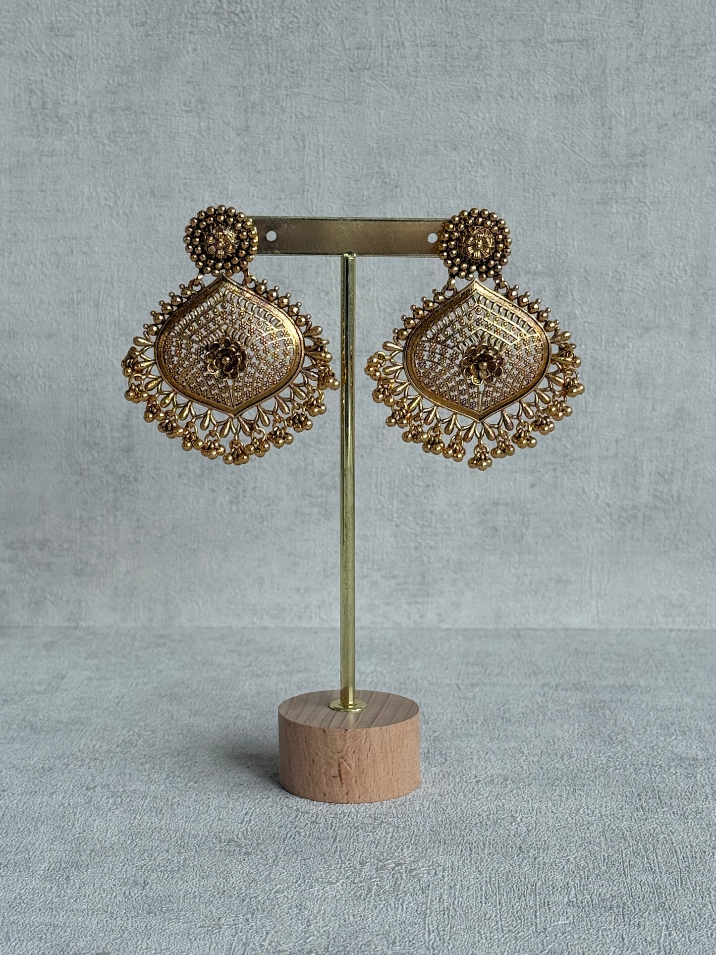 Ayura Designs Sahira Choker Set with Earrings & Tikka – Gold Engraved Choker with Floral Pendant & Ghungroo Detailing
