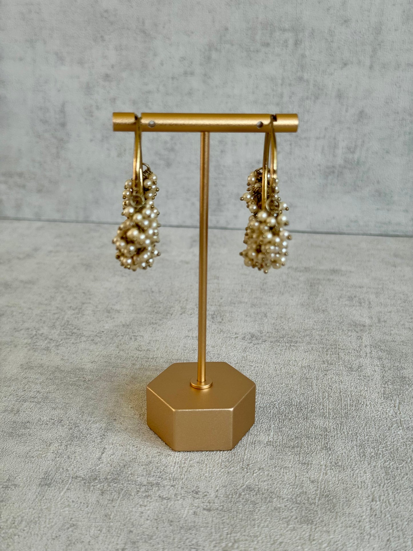 Ayura Designs Sajni Balis – Antique Gold Hoop Earrings with Pearl Cluster Detailing