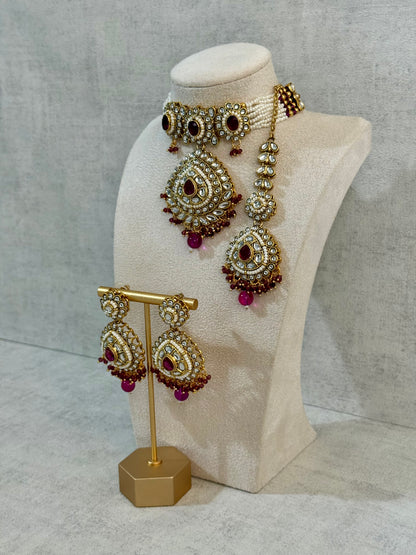 Ayura Designs Tehreem Set with Necklace, Earrings & Tikka – Mirror-Cut Stones, Magenta Beads & Antique Gold Finish