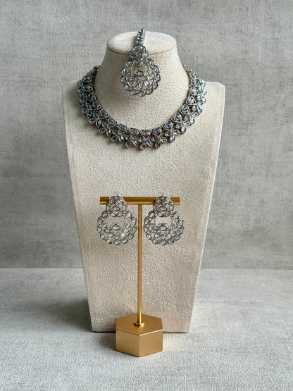 Ayura Designs Urwa Set – Necklace, Earrings & Tikka with Mirror-Cut Stones in Antique Silver Finish