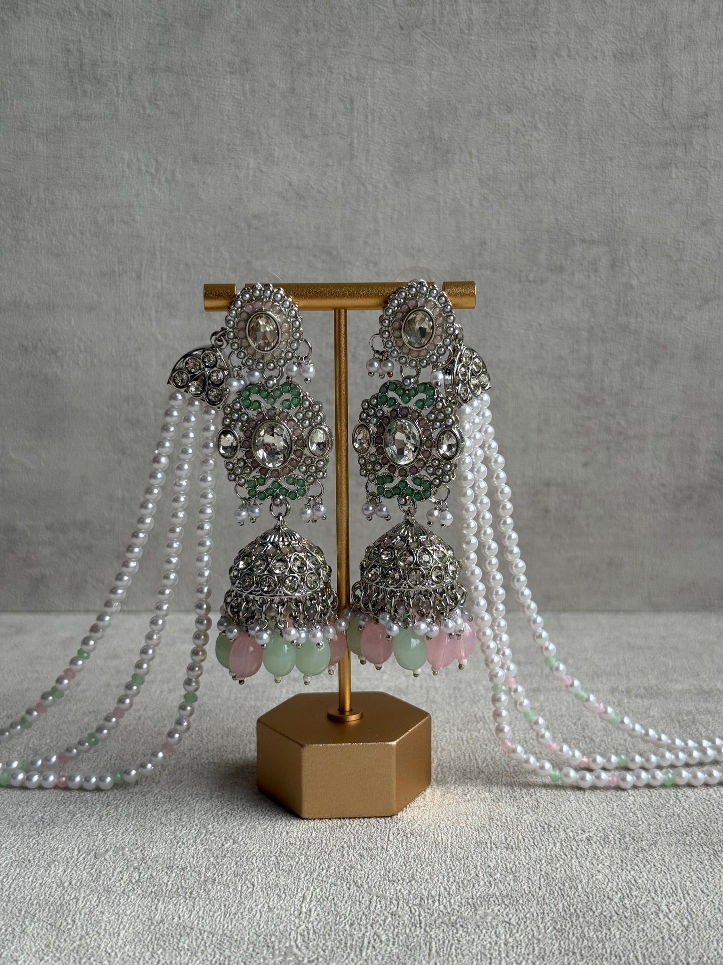 Ayura Designs Uzairah Set with Tikka & Sahare Jhumkis – Pastel Mint & Blush Beads with Pearl Strands & Mirror-Cut Detailing