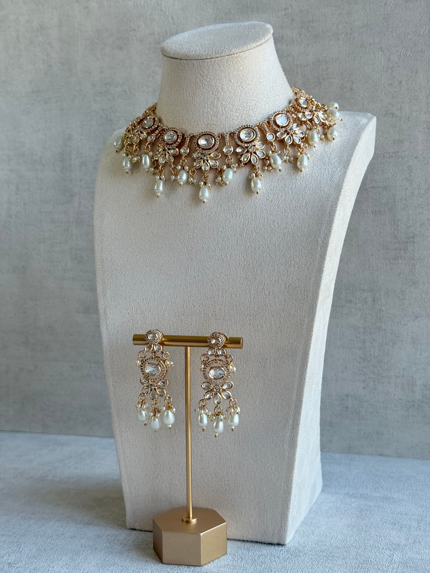 Ayura Designs Ipsita Necklace Set with Earrings – Kundan & Pearl Drop Detailing
