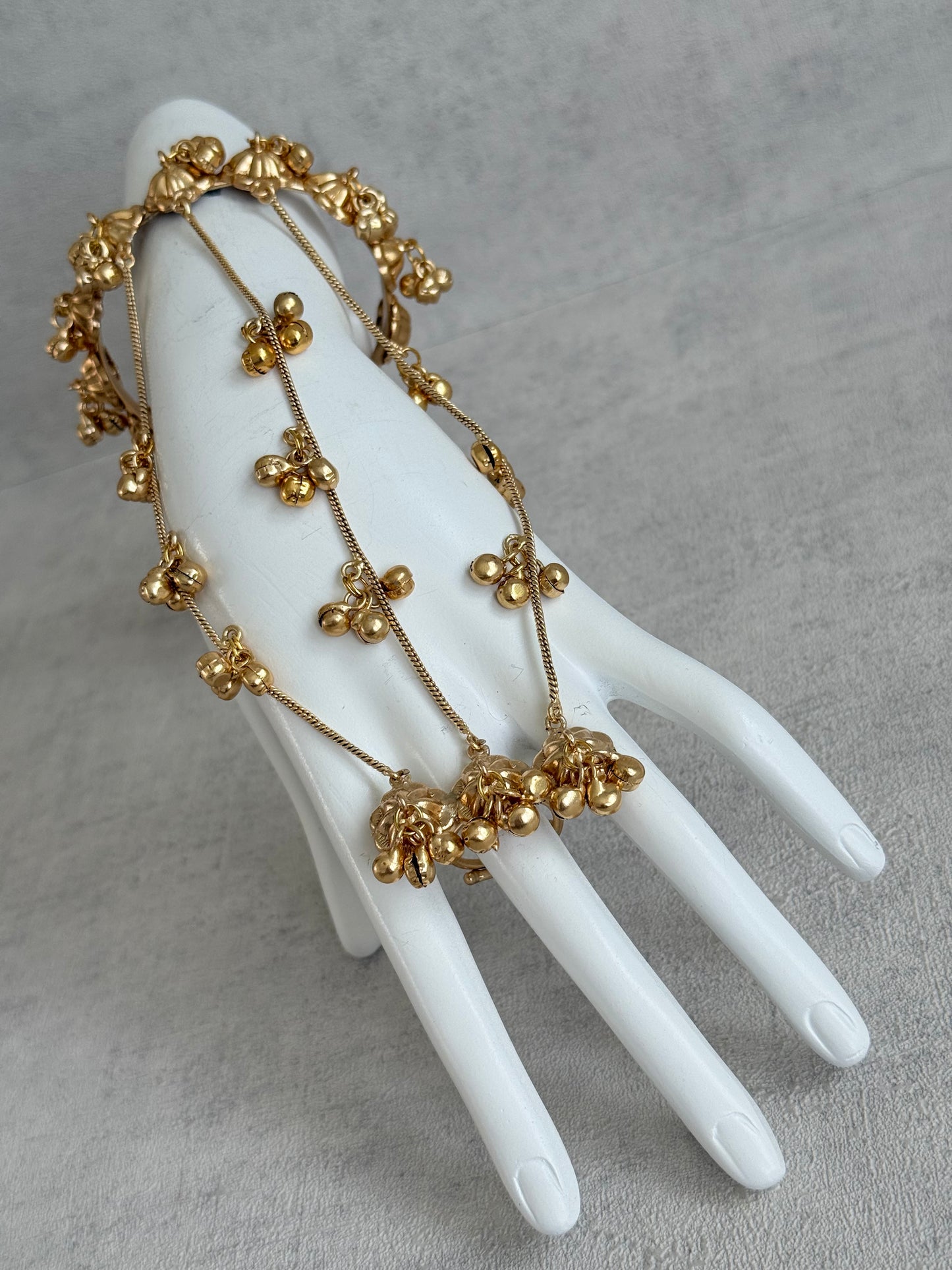 Ayura Designs Hejal Haathphool Set of 2 – Three Finger Style Hand Harness with Ghungroo Detailing & Gold Finish