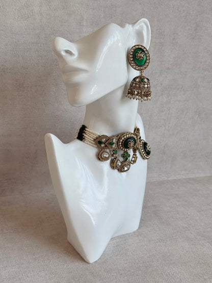 Ayura Designs Myra Choker Set with Earrings & Tikka – Emerald Green Kundan & Pearl Detailing