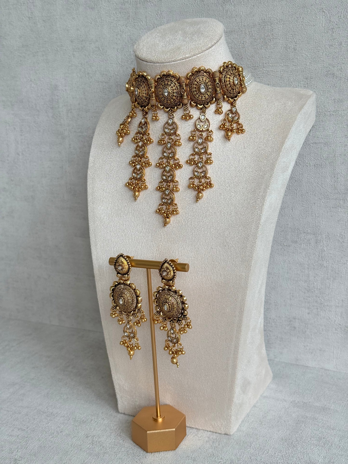 Ayura Designs Kabini Choker Set with Earrings – Gold Kundan Waterfall Choker with Ivory Pearls