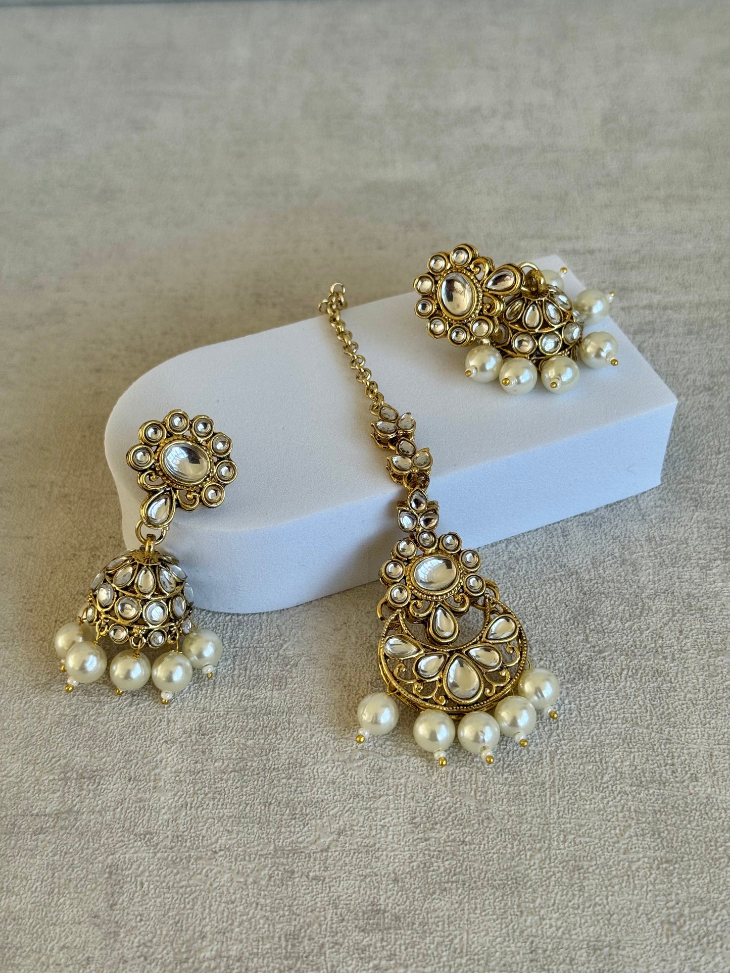 Ayura Designs Tehzeeb Set – Necklace, Tikka & Jhumkas in Antique Gold and Pearls