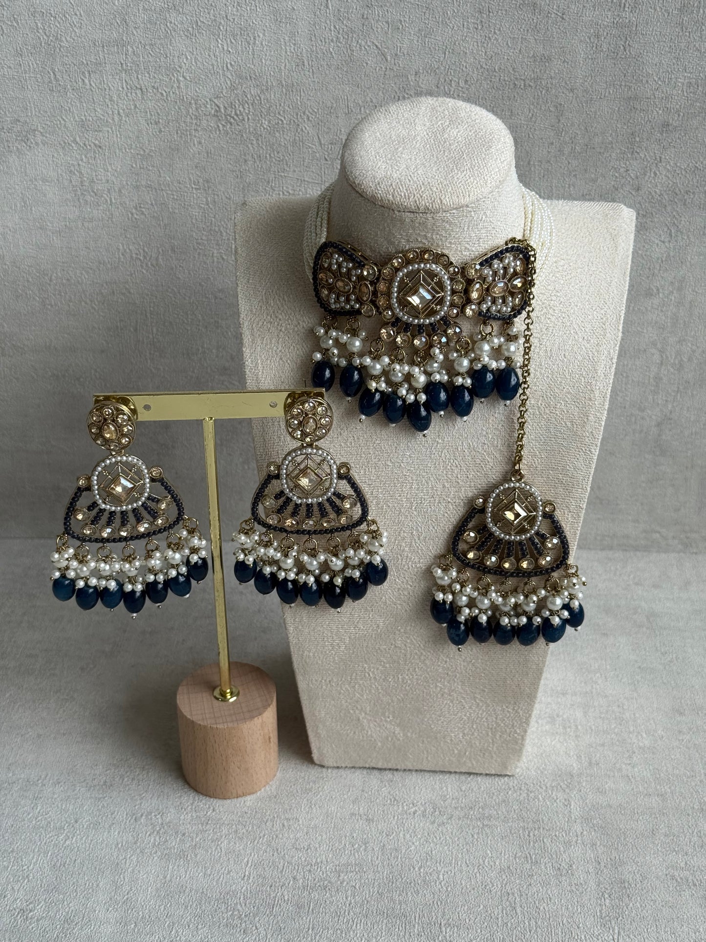 Ayura Designs Qudsia Set with Necklace, Earrings & Tikka – Navy Blue Stones, Kundan Detailing & Antique Gold Finish