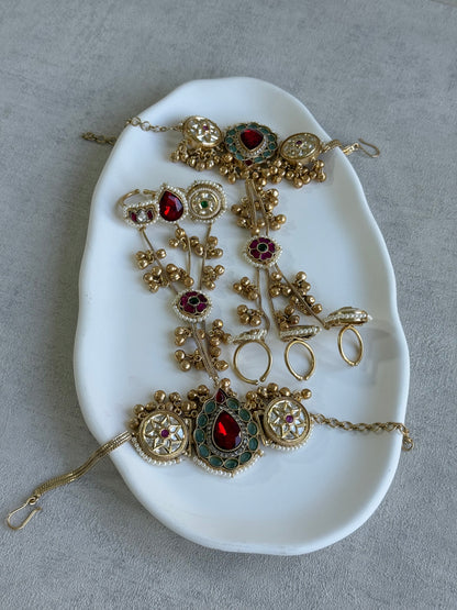 Ayura Designs Ekavira Haathphool Set of 2 – Kundan Style Hand Harness with Ruby Red, Rani Pink & Green Stones, Ghungroo Detailing & Pearls