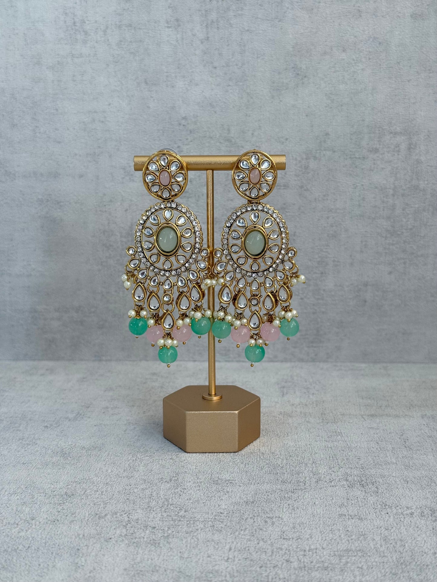 Ayura Designs Zara Set with Necklace, Earrings, Tikka & Passa – Antique Gold with Kundan Detailing & Mint Green & Blush Pink Beads