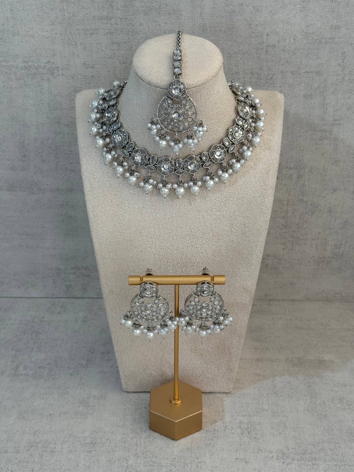 Ayura Designs Zimal Set – Mirror-Cut Stones with Ivory Pearls & Antique Silver Finish