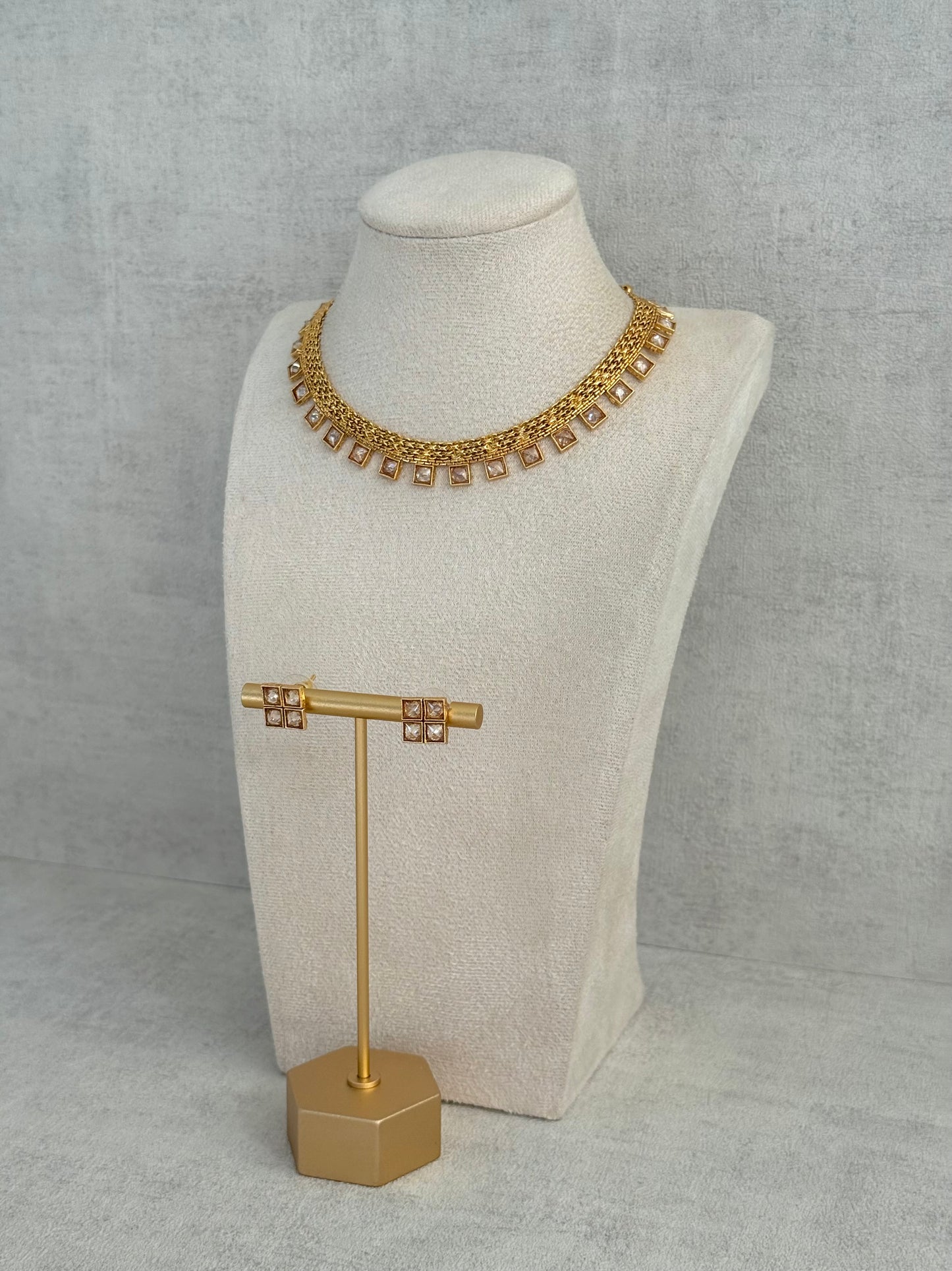Ayura Designs Bhawani Set with Necklace & Stud Earrings – Square-Cut Kundan Stones in Antique Gold Finish