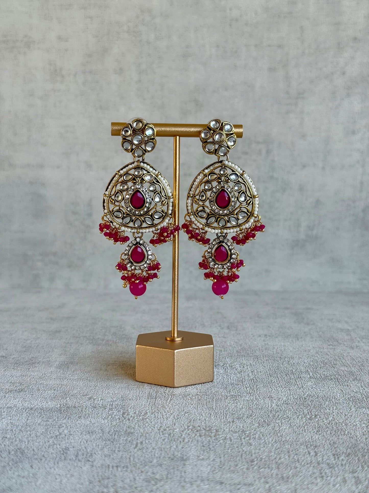 Ayura Designs Zarmeen Choker Set with Earrings & Tikka – Mirror-Cut Stones, Antique Gold Finish and Hot Pink Beads