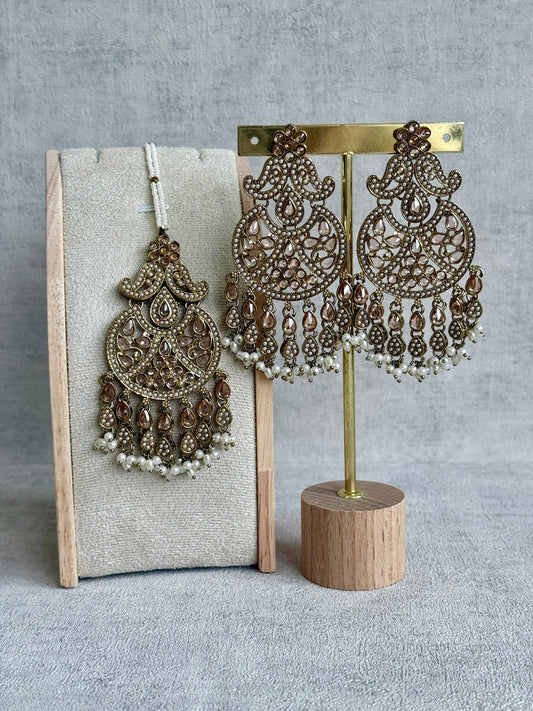 Ayura Designs Anvi Tikka Set with Earrings – Champagne Stones with Ivory Pearl Drops